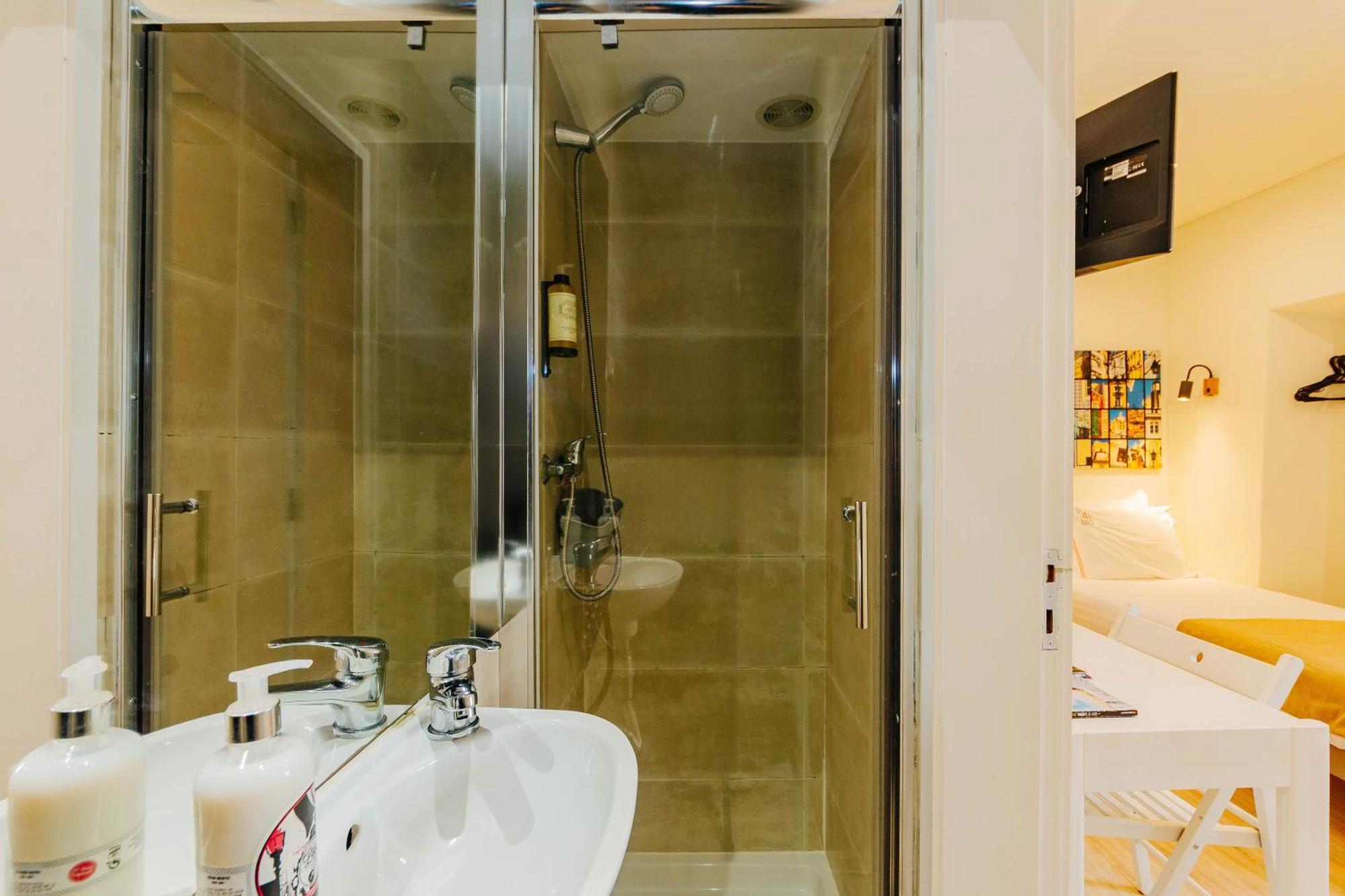Rent4Rest Lisbon Downtown Tiny Studio Apartments エクステリア 写真