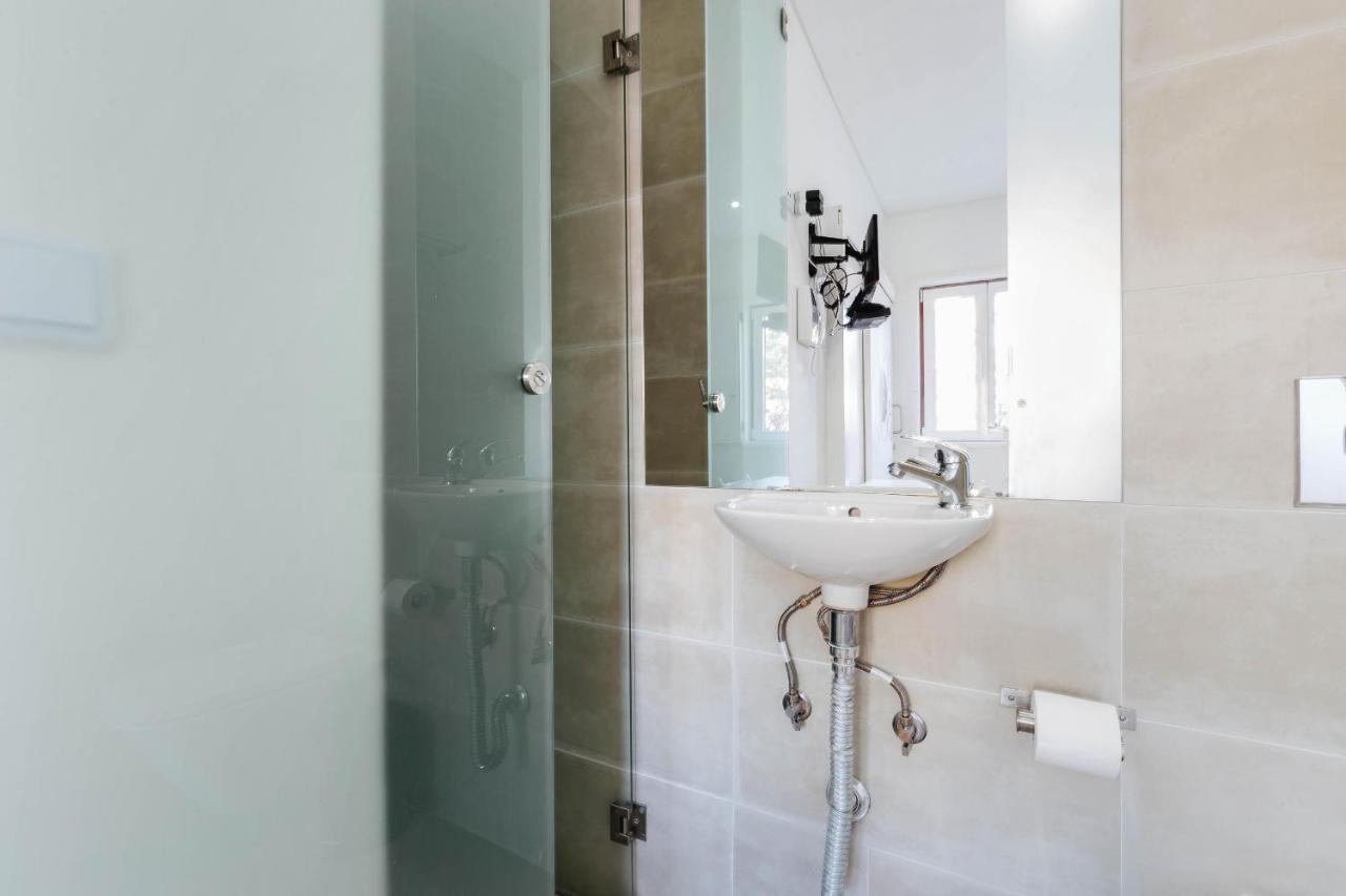 Rent4Rest Lisbon Downtown Tiny Studio Apartments エクステリア 写真